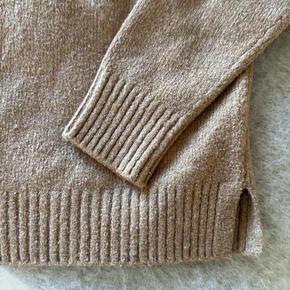 NWT Vince vneck sweater - Picture 4 of 4